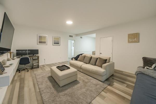 Sherita, 1840 James Ave #6, Miami Beach, Florida 33139, image 1