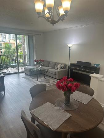 Porto Bellagio, 17125 N Bay Rd #3402, Sunny Isles Beach, Florida 33160, image 2