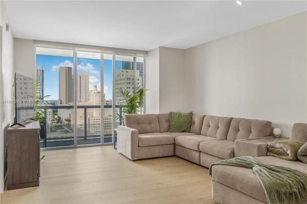 50 Biscayne, 50 Biscayne Blvd #1505, Miami, Florida 33132, image 1