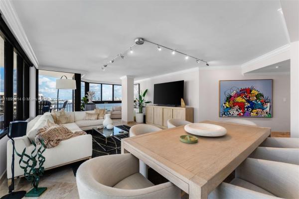 Brickell Key One, 520 Brickell Key Dr #A1716, Miami, Florida 33131, image 1