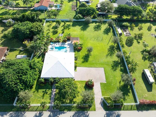 24301 SW 212th Ave, Homestead, Florida 33031, image 1