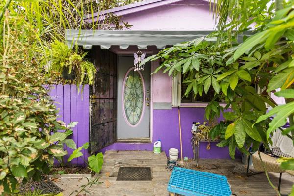 2531 NW 88th St, Unincorporated Dade County, Florida 33147, image 1