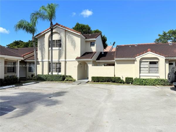 17254 NW 60th Ct, Hialeah, Florida 33015, image 1