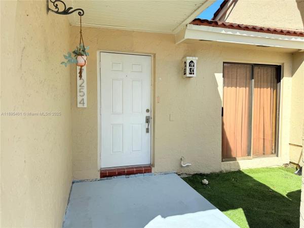 Villa Homes At The Moors, 17254 NW 60th Ct, Hialeah, Florida 33015, image 3