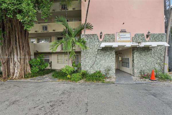 The Castille, 4011 N Meridian Ave #21, Miami Beach, Florida 33140, image 3