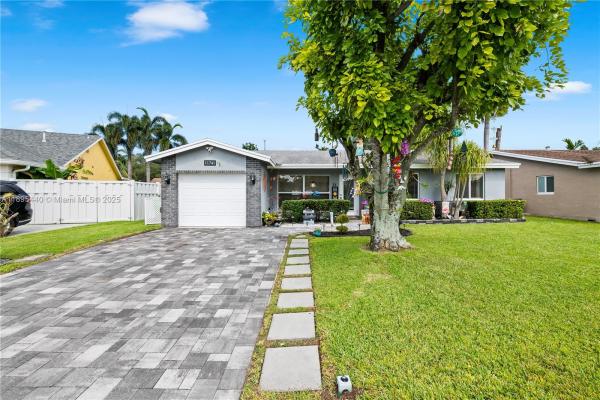 Windward Isle, 11741 NW 43rd Pl, Sunrise, Florida 33323, image 1