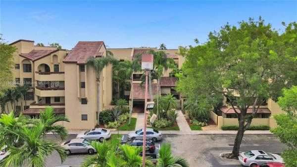 9285 SW 125th Ave #U-101, Unincorporated Dade County, Florida 33186, image 1