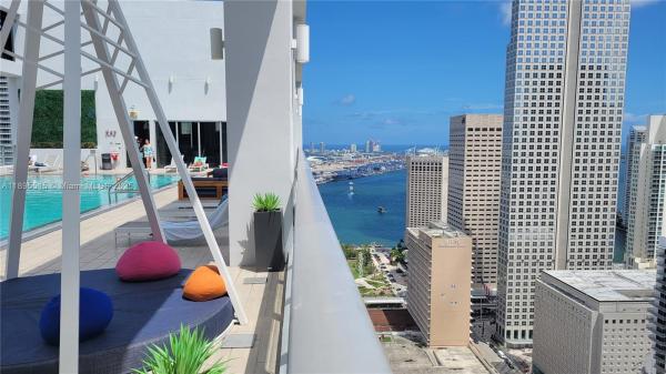 Centro, 151 SE 1st St #3003, Miami, Florida 33131, image 1