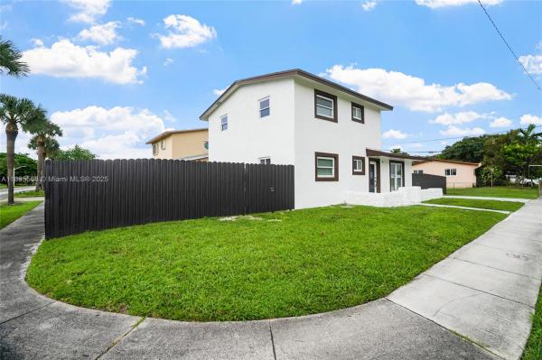 College, 301 SW 12th Ave, Dania Beach, Florida 33004, image 2