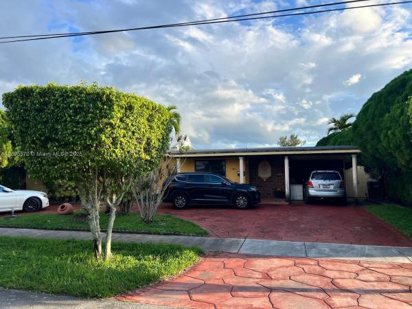 11000 SW 43rd Ln, Unincorporated Dade County, Florida 33165, image 1