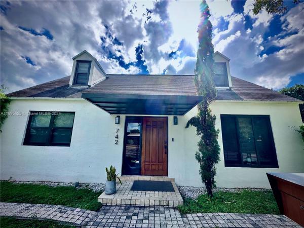 Bay Vista Park, 742 NW 50th St, Miami, Florida 33127, image 1