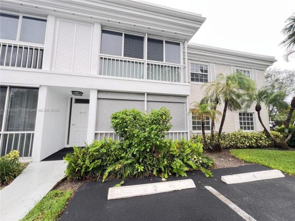 Bay Colony Club, 6385 Bay Club Dr #2, Fort Lauderdale, Florida 33308, image 1