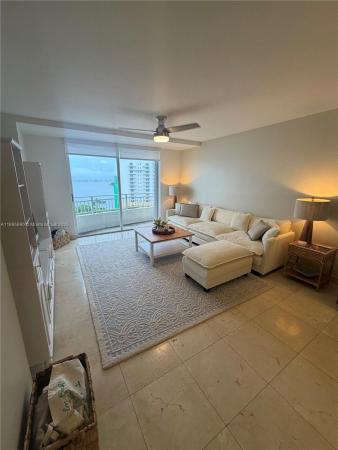 Isola, 770 Claughton Island Dr #1510, Miami, Florida 33131, image 1