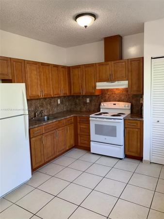 East Little Havana, 452 SW 0th St, Miami, Florida 33130, image 1