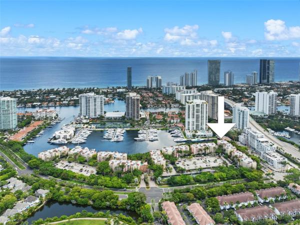The Yacht Club At Aventura, 19555 E Country Club Dr #8308, Aventura, Florida 33180, image 1