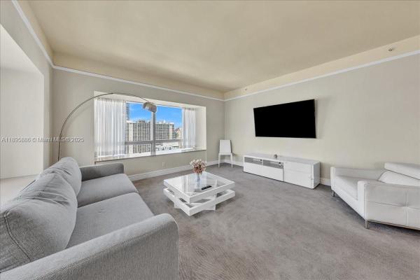 Four Seasons Hotel, 1435 Brickell Ave #3112, Miami, Florida 33131, image 1