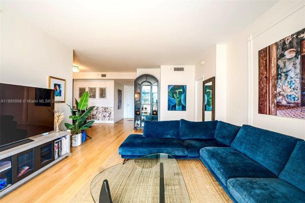 One Tequesta Point, 888 Brickell Key Dr #903, Miami, Florida 33131, image 1