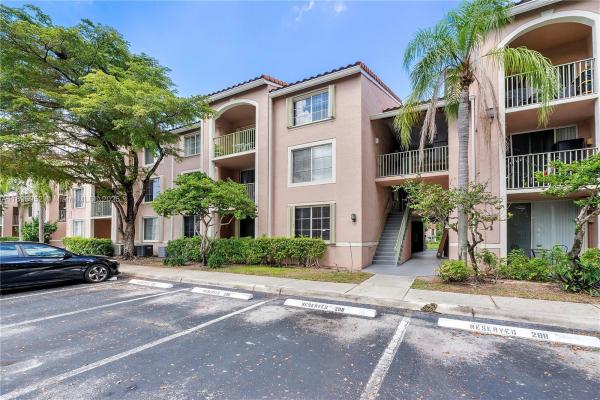 St Andrews At Miramar, 12148 Saint Andrews Pl #107, Miramar, Florida 33025, image 1