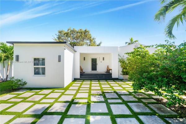 Brickell Estates, 531 SW 23rd Rd, Miami, Florida 33129, image 1