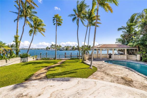 Di Lido Island, 617 E Dilido Dr, Miami Beach, Florida 33139, image 1