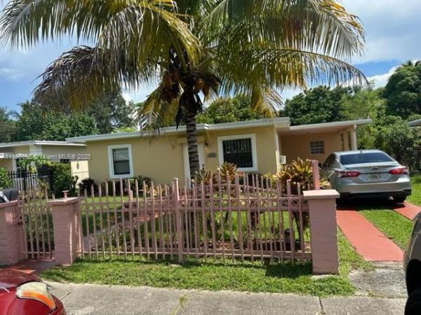 Sunkist Grove, 1410 NW 123rd St, North Miami, Florida 33167, image 1