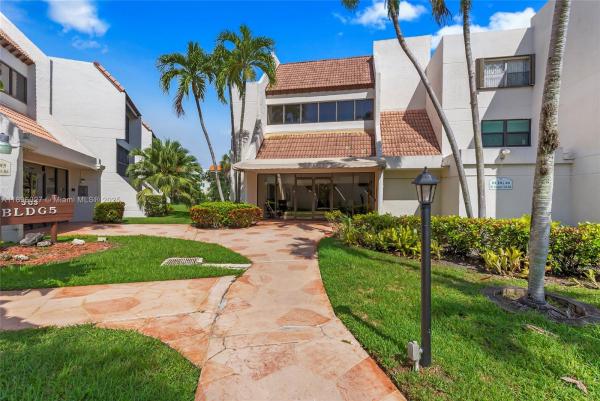 Racquet Club Village, 301 Racquet Club Rd #103, Weston, Florida 33326, image 1