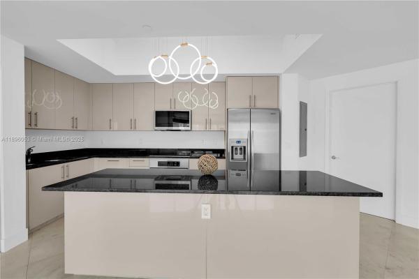 3131 NE 188th St #2-1005, Aventura, Florida 33180, image 1