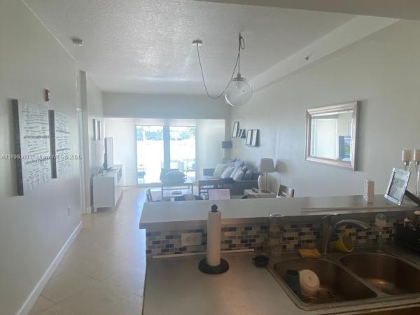 Regatta At Indian Creek, 6580 Indian Creek Dr #206, Miami Beach, Florida 33141, image 1