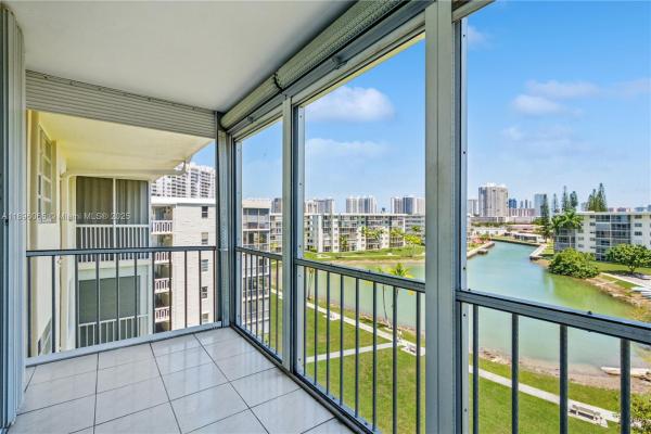 Point East, 2851 Leonard Dr #J610, Aventura, Florida 33160, image 1