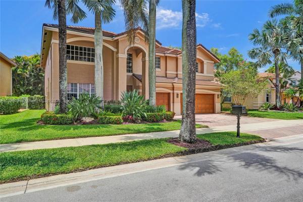 Hunters Pointe, 2509 Hunters Run Way, Weston, Florida 33327, image 1