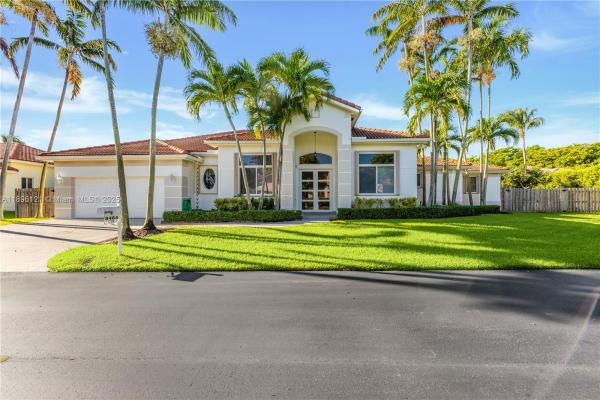 Tuscany Estates & Villas, 8464 SW 138th St, Palmetto Bay, Florida 33158, image 1