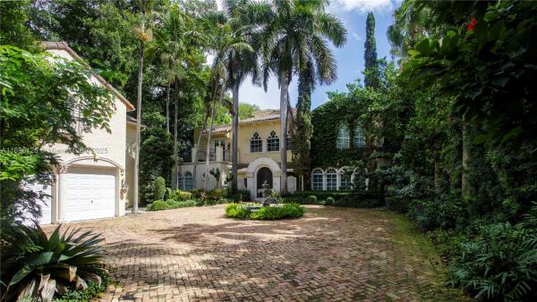 Beach View, 5801 Pine Tree Dr, Miami Beach, Florida 33140, image 1