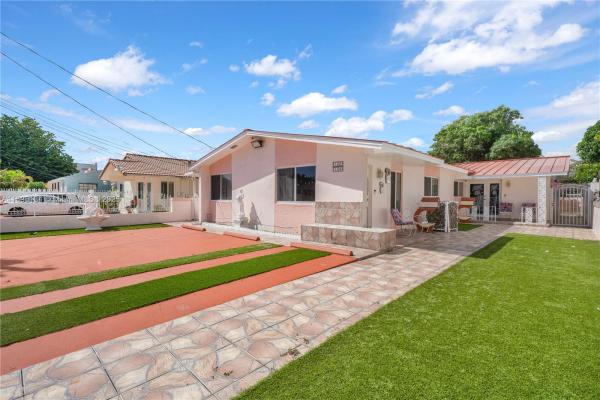 Hillcrest, 132 NW 18th Ave, Miami, Florida 33125, image 3