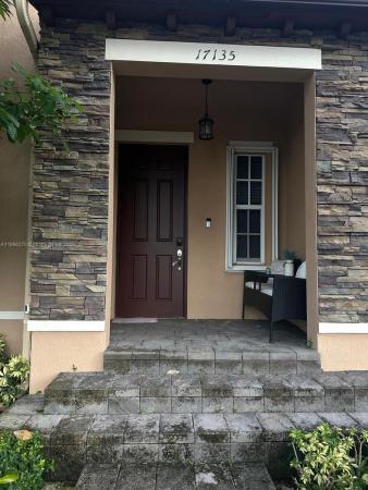 17135 SW 96th St, Unincorporated Dade County, Florida 33196, image 1