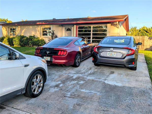 Driftwood Estates, 3031 N 74th Ave, Hollywood, Florida 33024, image 1