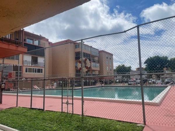 Hialeah, Florida 33012, image 1