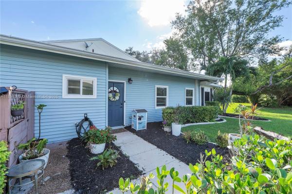 Coconut Key, 4764 S Hemingway Cir, Margate, Florida 33063, image 1