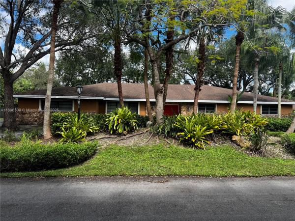 7751 SW 131st St, Pinecrest, Florida 33156, image 1