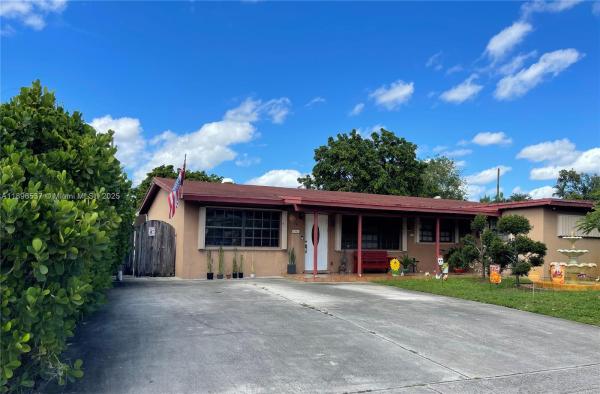 Fairfax Brolliar, 1961 SW 36th Ave, Fort Lauderdale, Florida 33312, image 1