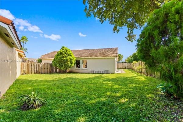 Harbour, 6090 NW 179th Ter, Hialeah, Florida 33015, image 2