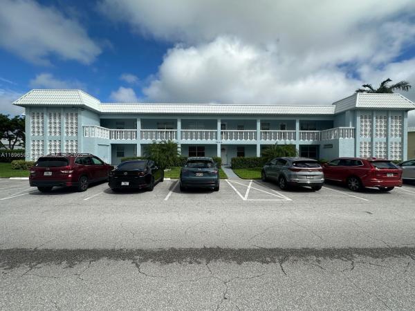 Sandalfoot South, 9848 Marina Blvd #811, Boca Raton, Florida 33428, image 1