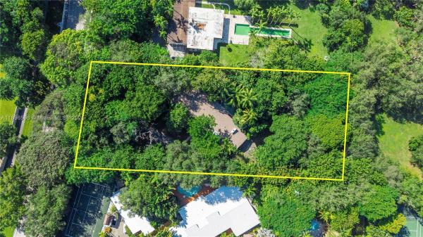 Suburban Estates, 15000 Old Cutler Rd, Palmetto Bay, Florida 33158, image 1