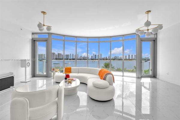 The Reserve At Marina Palms, 17111 Biscayne Blvd #411, North Miami Beach, Florida 33160, image 1