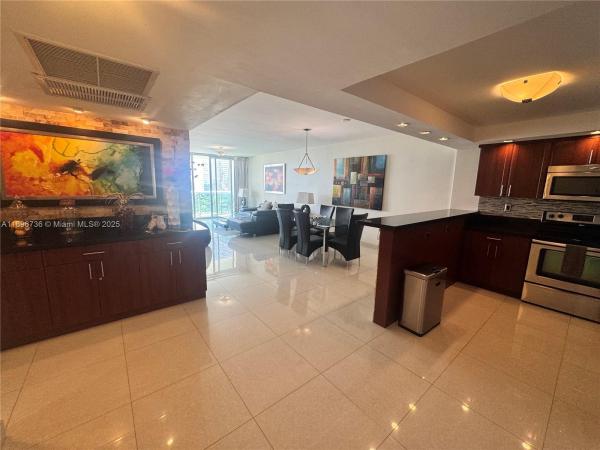 Ocean Reserve, 19370 Collins Ave #1427, Sunny Isles Beach, Florida 33160, image 2