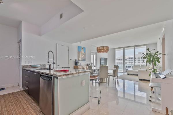 The Plaza On Brickell West, 951 Brickell Ave #1606, Miami, Florida 33131, image 1