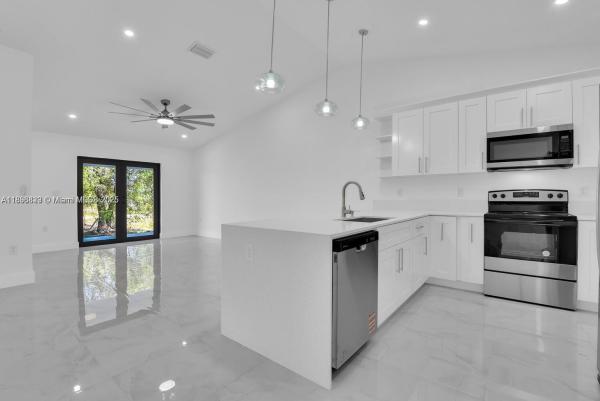 Lehigh Estates, 4754/4756 14th St Sw, Lehigh Acres, Florida 33973, image 2