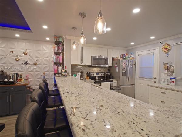 Meadowbrook Towers, 420 NE 12th Ave #401, Hallandale Beach, Florida 33009, image 1