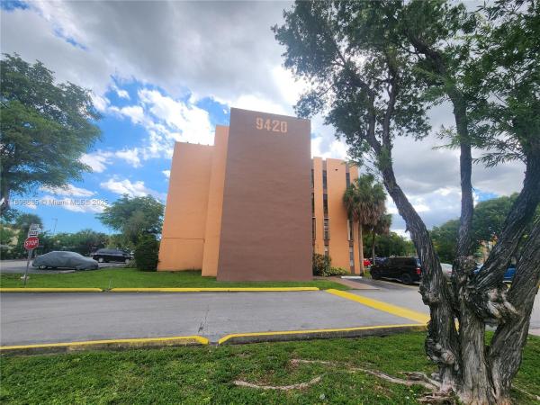 9420 W Flagler St #214, Miami, Florida 33174, image 1