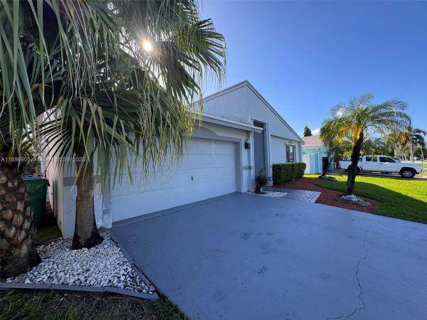 Town & Country Estates, 705 SE 3rd Ln, Dania Beach, Florida 33004, image 1