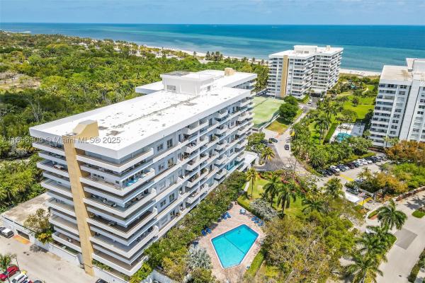 Commodore Club West, 155 Ocean Lane Dr #302, Key Biscayne, Florida 33149, image 3